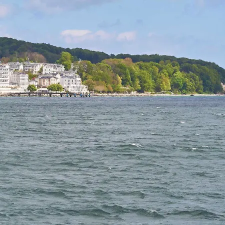 Villa Ostseeresidenz - Wg 5 Mit Sauna, Terrasse, Meerblick Sassnitz