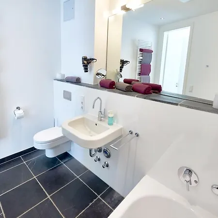 Villa Ostseeresidenz - Wg 5 Mit Sauna, Terrasse, Meerblick *