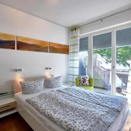 Ostseeresidenz - Wg 5 Mit Sauna, Terrasse, Meerblick