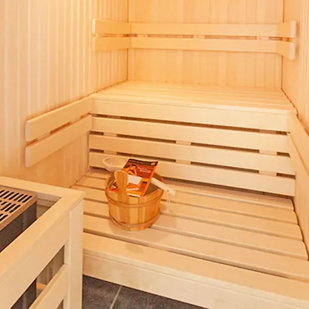 Villa Ostseeresidenz - Wg 5 Mit Sauna, Terrasse, Meerblick *