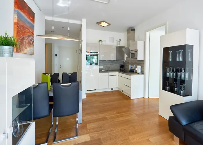 Villa Ostseeresidenz - Wg 7 Mit Sauna, Terrasse, Meerblick *
